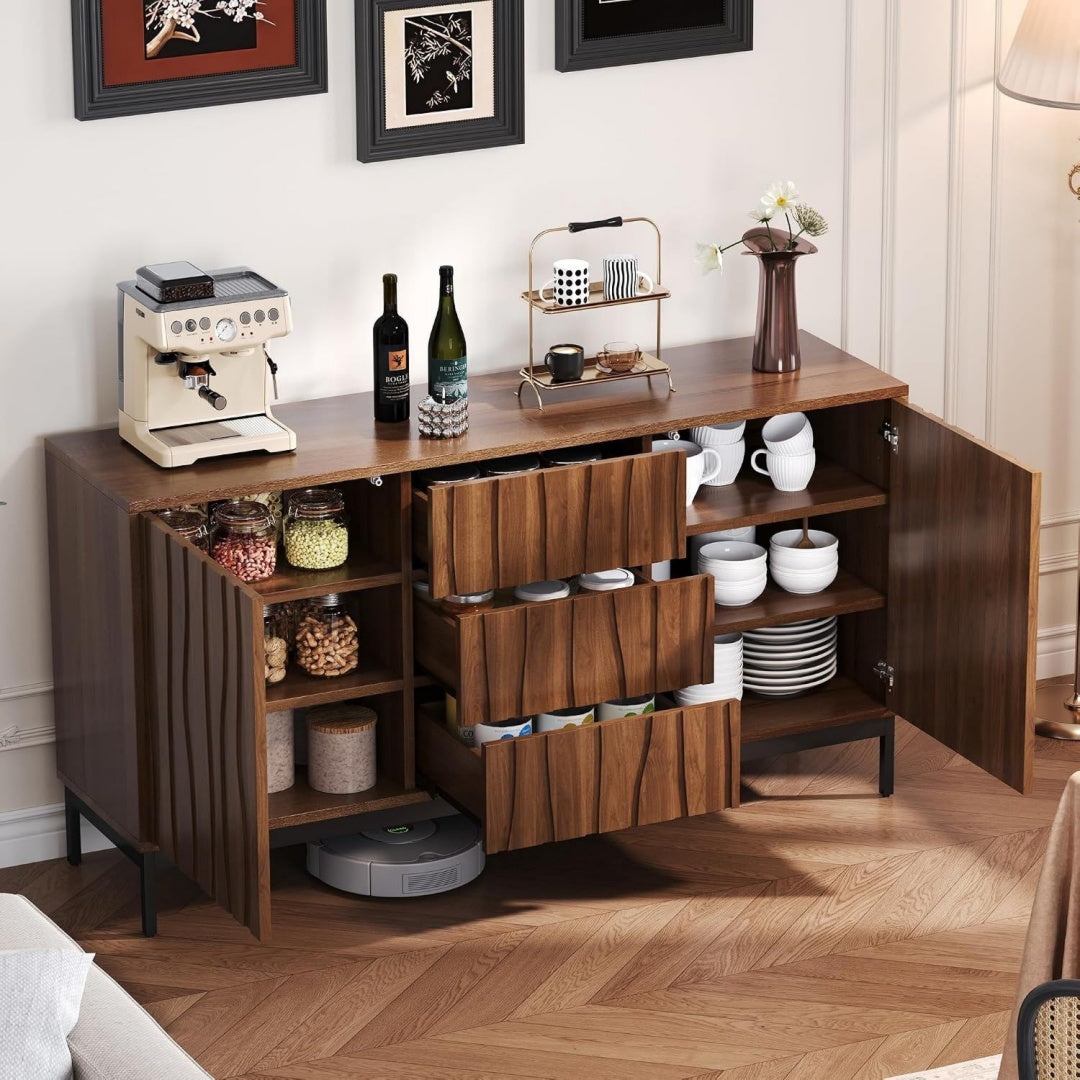Intemporel commode rose en acier avec 3 tiroirs